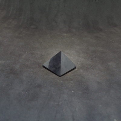 Mini Shungite Carved Pyramid (25mm)