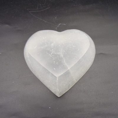 Selenite Polished Heart Shape Bowl (Approx 10cm) - Image 2