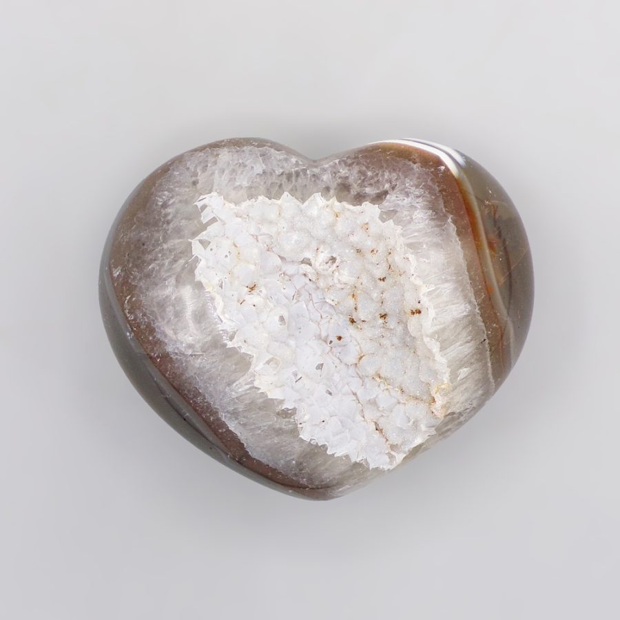 Agate Druzy Heart (93mm x 80mm) – Rowell Rocks Ltd