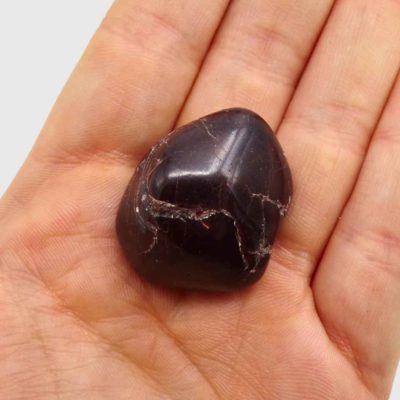 Large Garnet Tumblestone (20-30mm) - Image 3