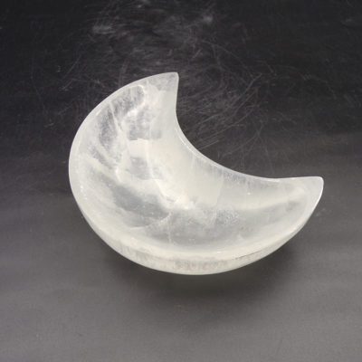Selenite Moon Carved Bowl (100mm x 70mm) - Image 2
