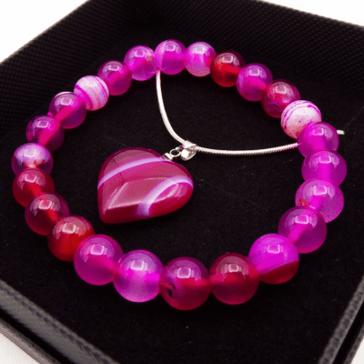 Pink Banded Agate Bead Bracelet & Heart Pendant Set In Gift Box - Image 2