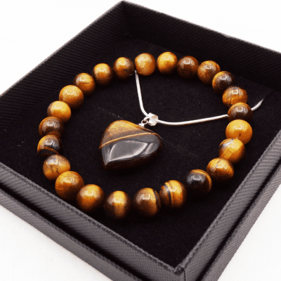 8mm Tigers Eye Bead Bracelet & Heart Pendant Set In Gift Box - Image 2