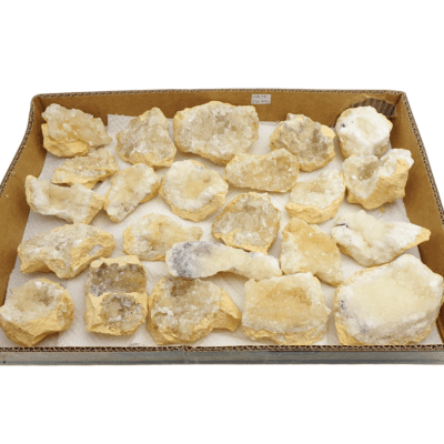 Calcite Druze Pieces Tray (23 pcs) - Image 2