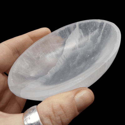 Selenite Oval Bowl (Appr 100mm x 70mm) - Image 2