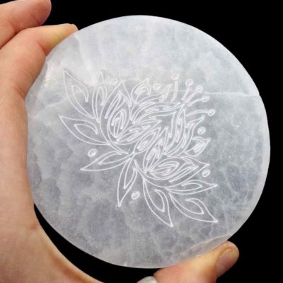 10cm Selenite Grand Flower Charging Disk - Image 3