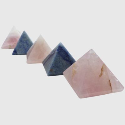 Rose Quartz & Blue Quartz Pyramids Tray Deal (1.74KG) 35% OFF! - Image 3