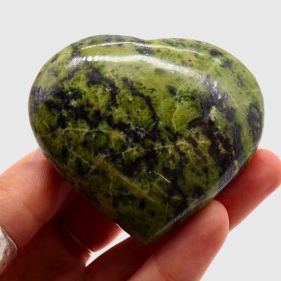 Serpentine Heart (60mm x 70mm) - Image 3