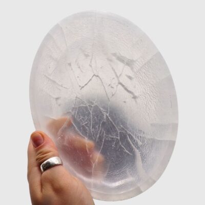 Large Selenite Oval Bowl - Approx: 15cm x 20cm - Image 3